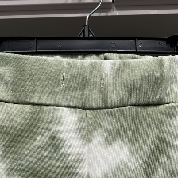 gofashion M/L 2 piece green Tydie  66% COTTON (ALGODON 34% POLYESTER /
POLIÉSTER - Picture 8 of 8